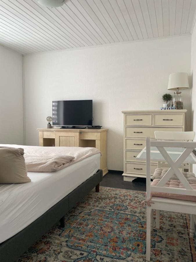 Einliegerwohnung In Taunusstein Bleidenstadt Экстерьер фото
